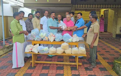 ഓണസമ്മാനം വിതരണം ചെയ്ത് ഒഐസിസി റിയാദ് ആലപ്പുഴ ജില്ലാ കമ്മറ്റി 