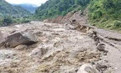 ഉത്തരാഖണ്ഡിലും ഹിമാചലിലും മേഘവിസ്ഫോടനം  3 മരണം  28 പേരെ കാണാതായി